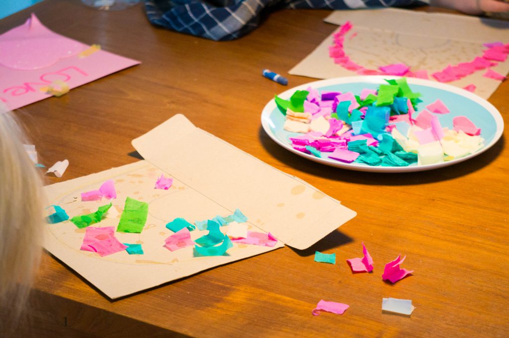 Regenboog van Crêpepapier Knutselen BTS_ Babies Kitchen