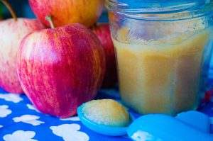 Appel(taart)moes babyvoeding