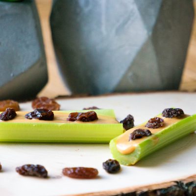 mieren op een boomstam recept