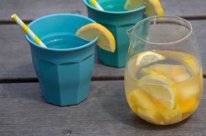 ananas, mango en citroen fruitwater (Babies Kitchen)