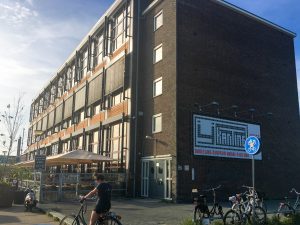 De IJ Kantine (uiteten met kinderen)