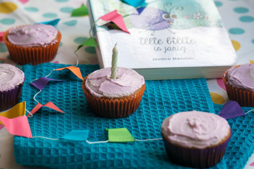 illi billi verjaardag cupcake - babies kitchen traktatie