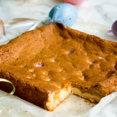 Paas M&M Blondies | Babies Kitchen