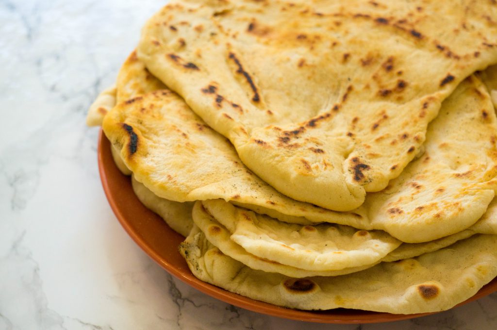 Zelfgemaakte Bloem Tortilla's met 5 ingrediënten recept. 