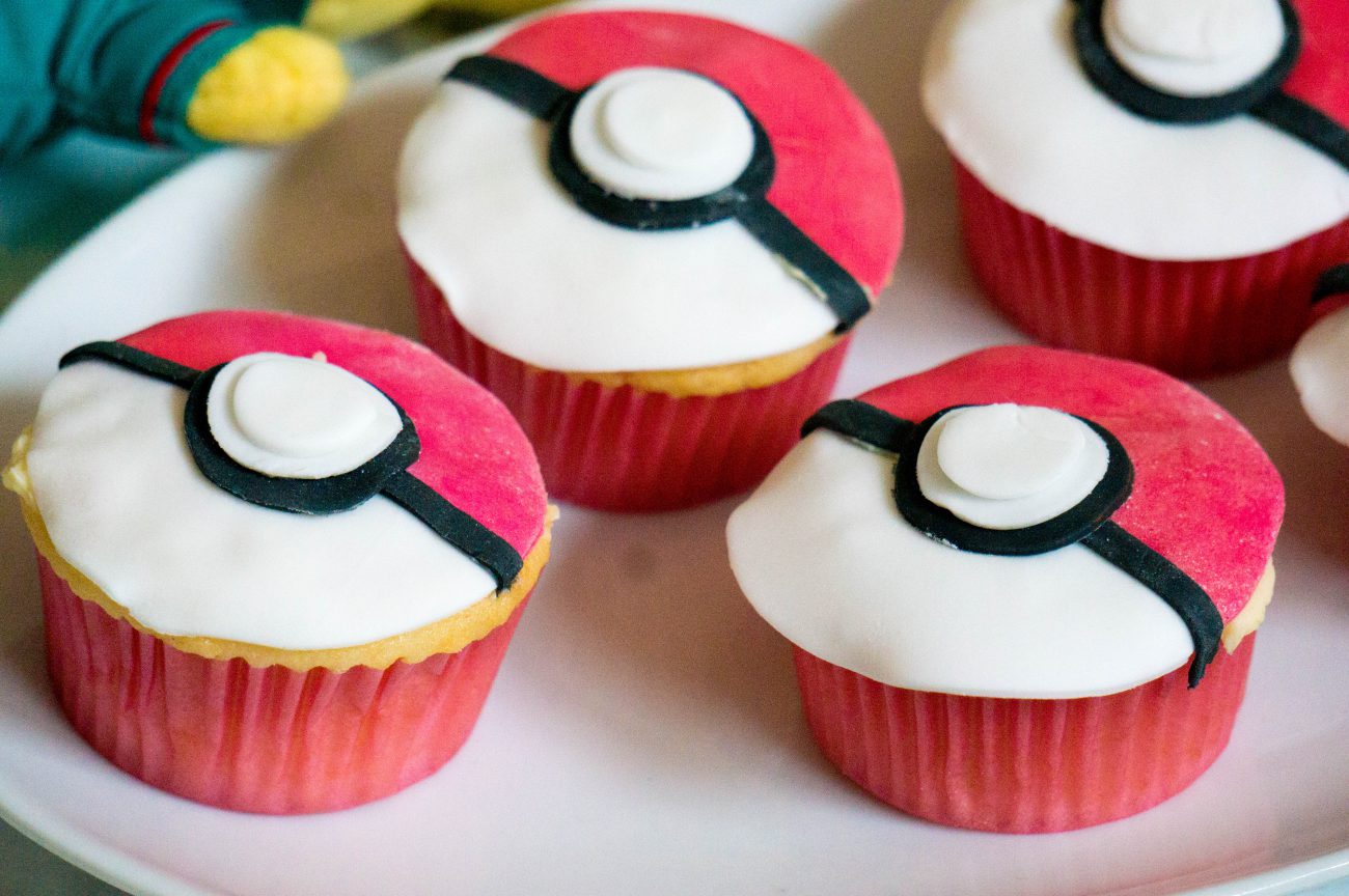 Pokeball Cupcakes