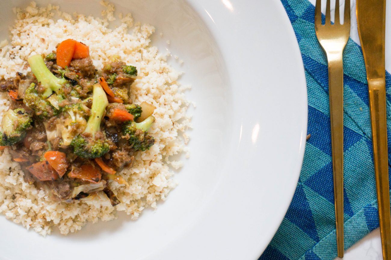 Pulled Oats Teriyaki met Bloemkoolrijst