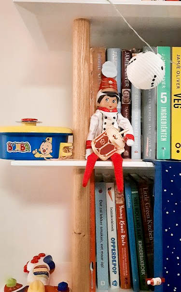 Elf on the Shelf Week 2 | Muziek Elf