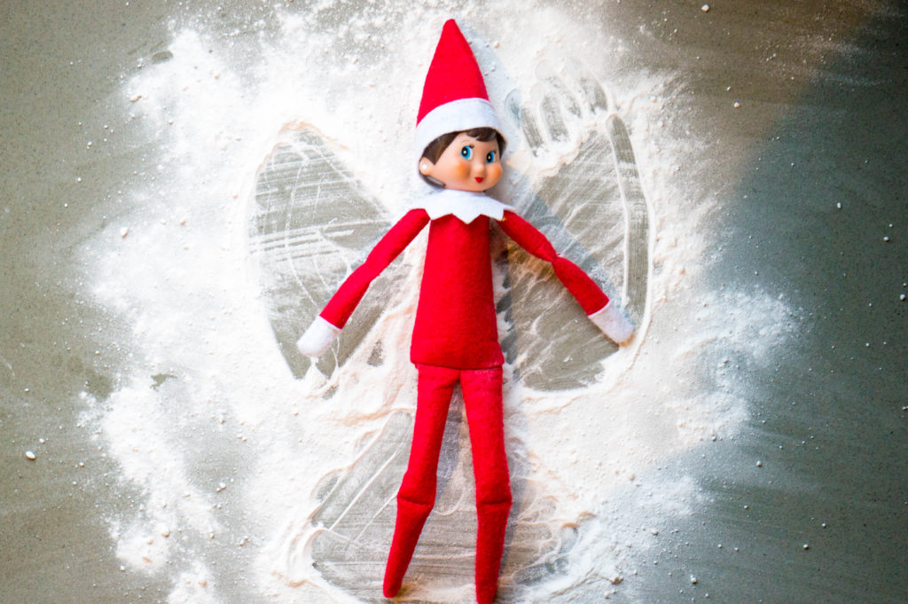 Elf on the Shelf Week 2 | Sneeuwengel