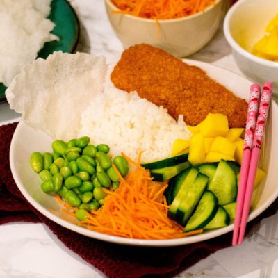 Recept Poke Bowl met Krokante Kip - Kidshoekje.nl