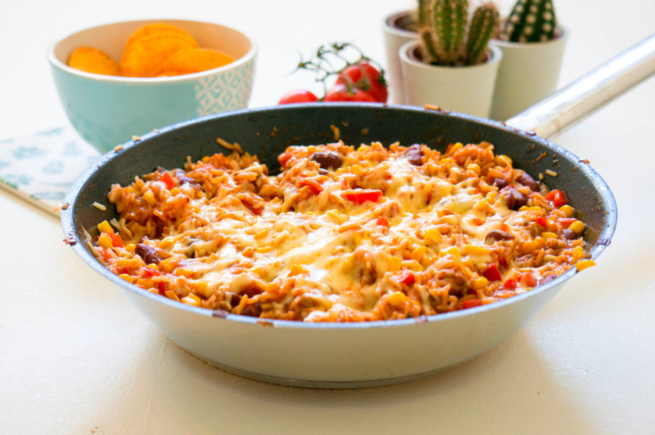 Mexicaanse Rijst met Chipolata Worstjes