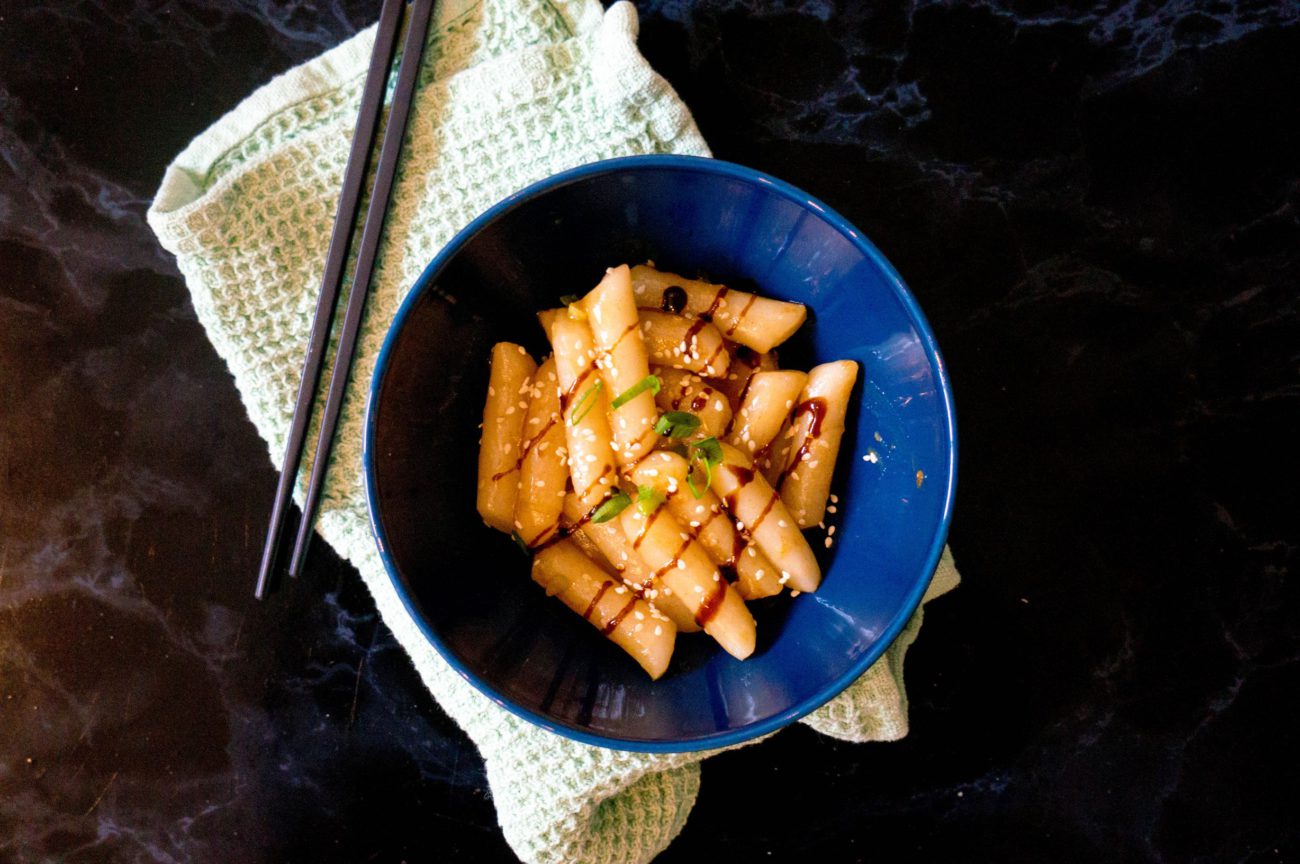 Tteokbokki: Snelle Koreaanse Roerbak Rijstcakes