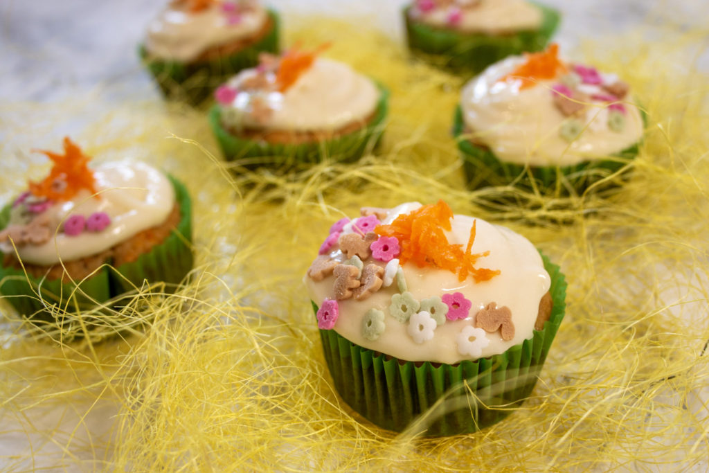 Carrot Cake Cupcake met Cream Cheese Frosting