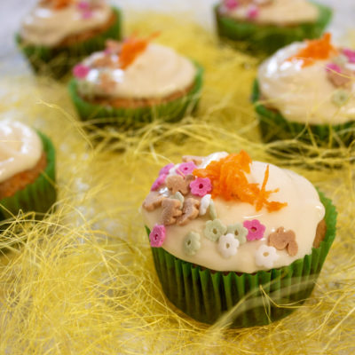 Carrot Cake Cupcake met Cream Cheese Frosting