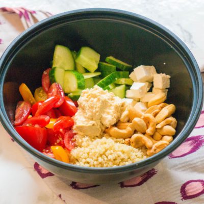 Hummus Feta Quinoa Bowl - Kidshoekje.nl