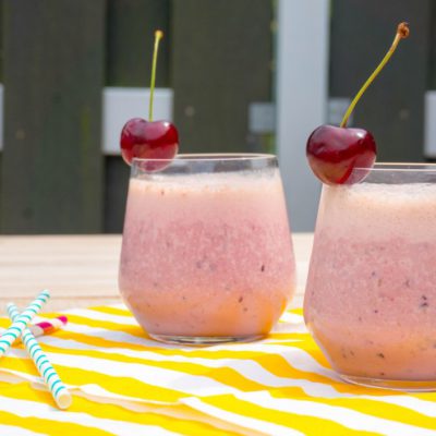 Kersen Bananen Milkshake - Kidshoekje.nl