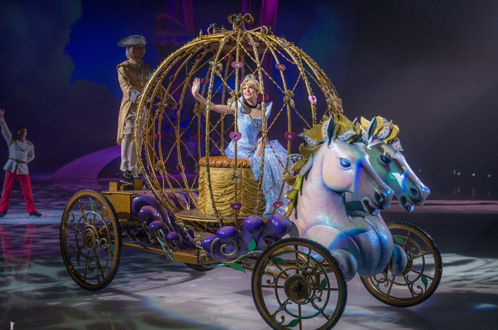 © Disney - Assepoester Disney on Ice 'Durf Te Dromen