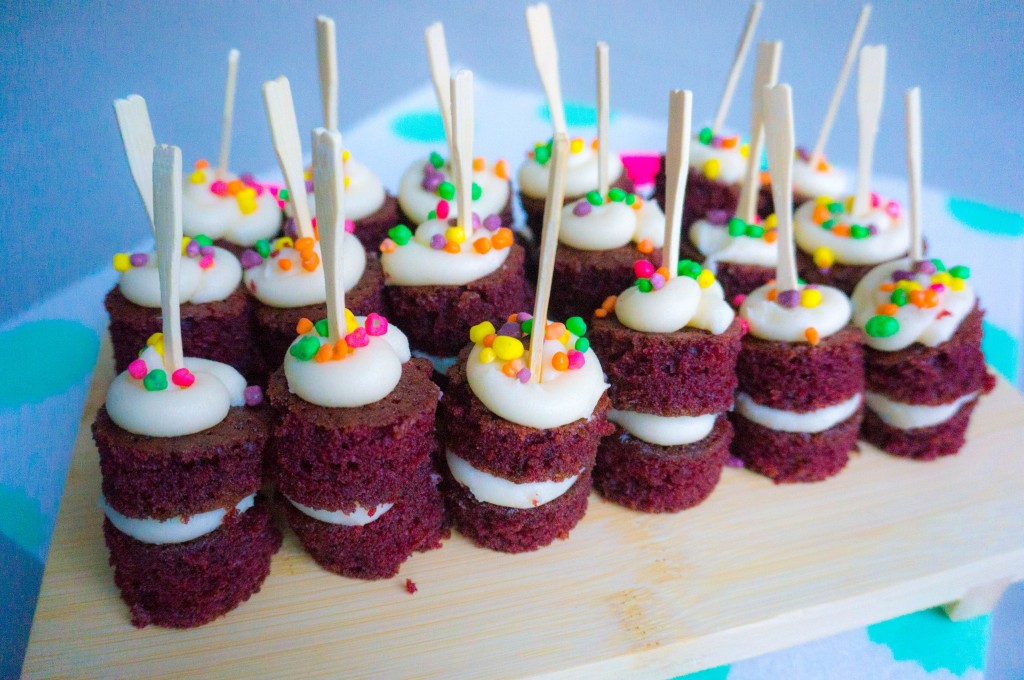 Red Velvet Naked Cakepops