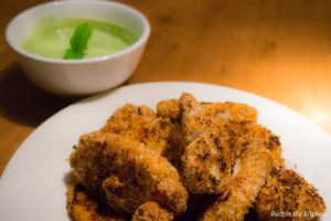 Sriracha Kipnuggets met Avocado Munt Dip - Kidshoekje.nl