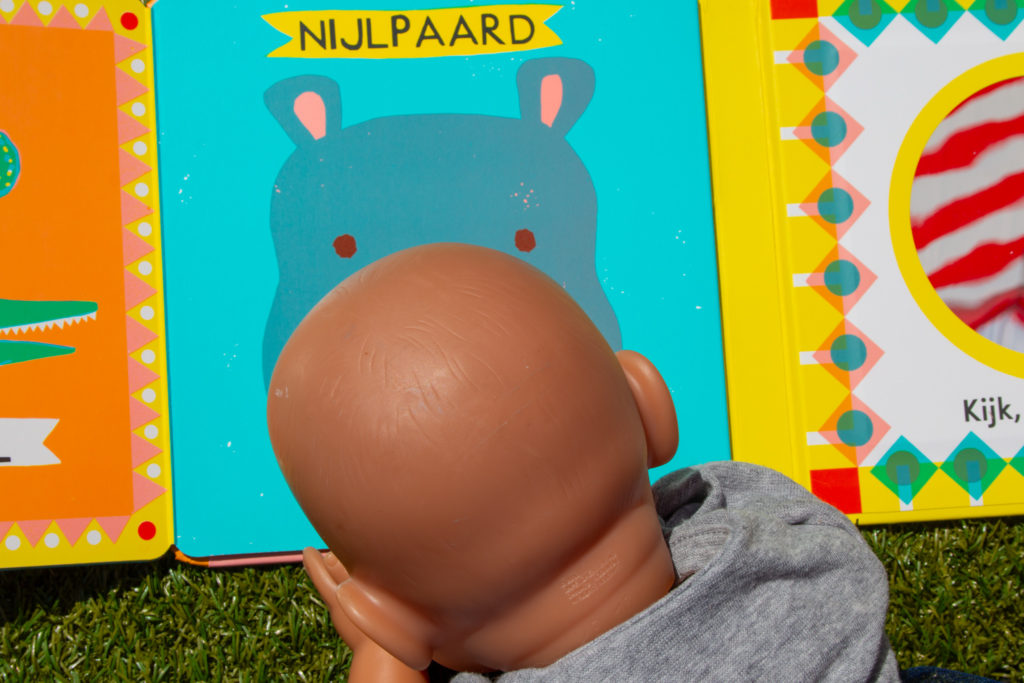 Babyboekje Tummy Time in Afrika - Kidshoekje.nl