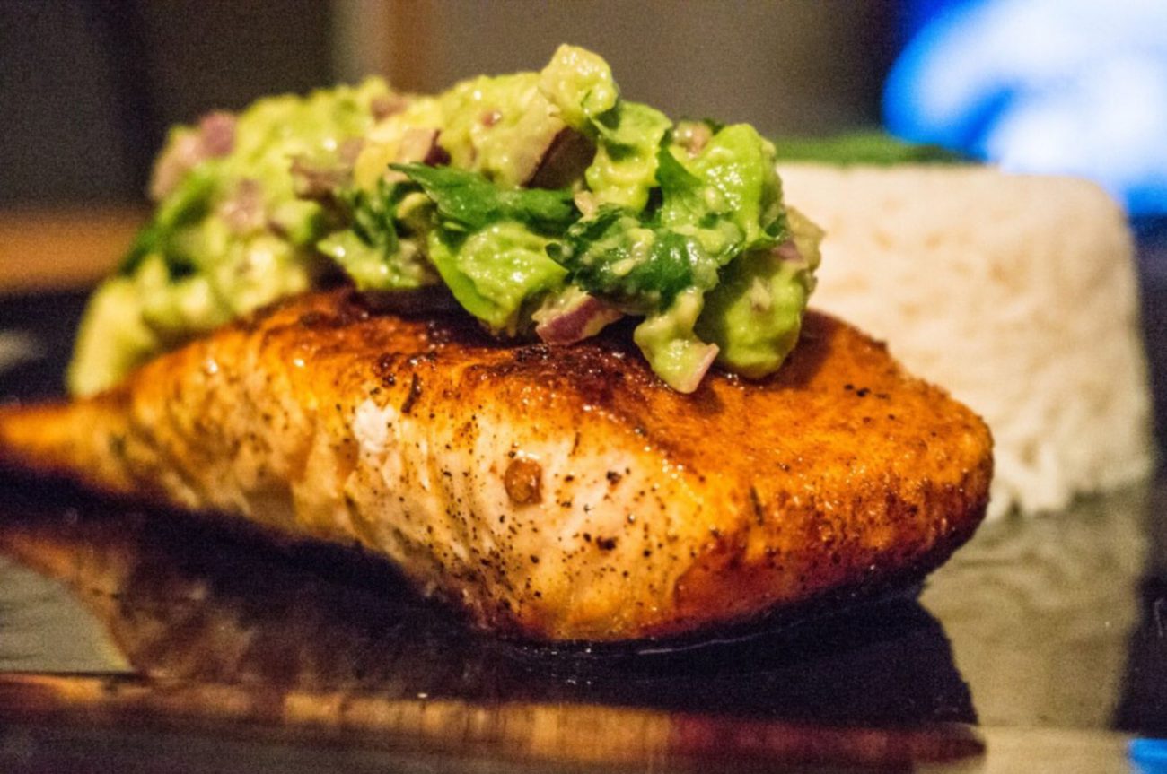 Pittige Zalm met Guacamole