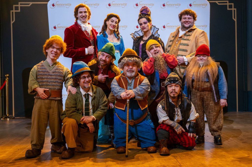 Studio 100 Sneeuwwitje Cast - Kidshoekje.nl