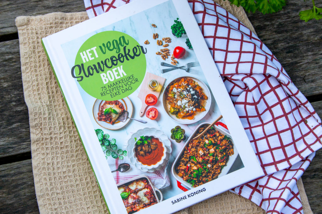 Het Vega Slowcooker Boek - Kidshoekje.nl