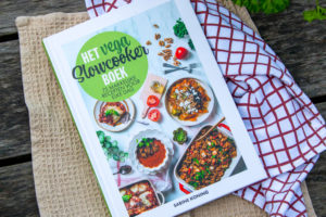 Het Vega Slowcooker Boek - Kidshoekje.nl