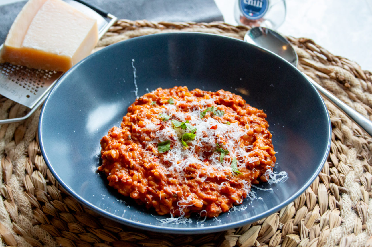 Orzo met Romige Vega Gehaktsaus