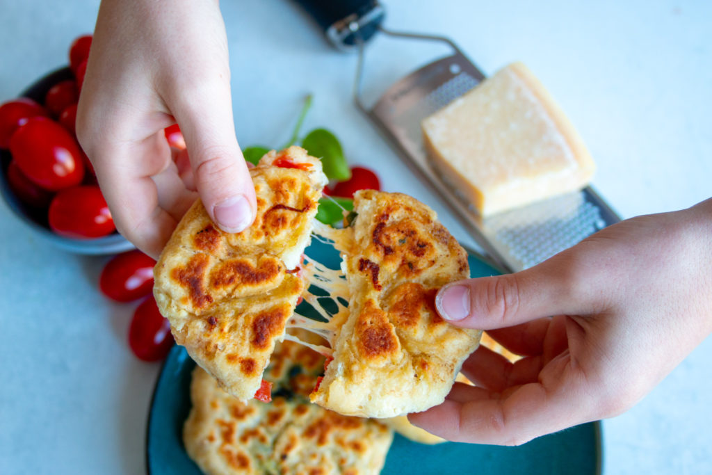 Recept Gevulde Pizza Pitas - Kidshoekje.nl