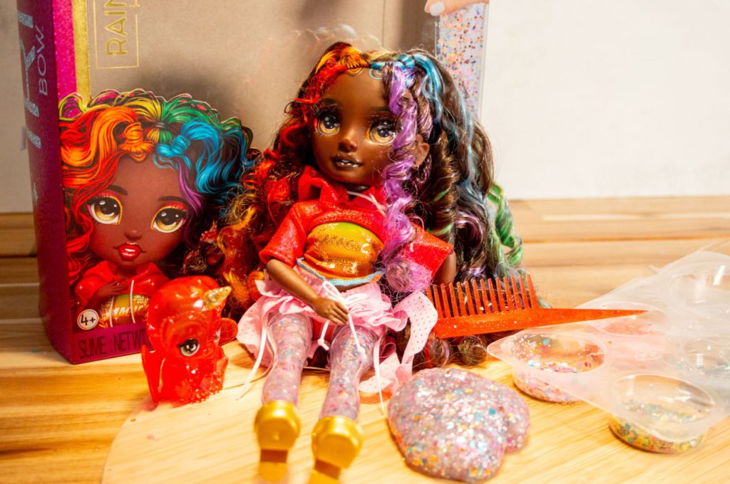 Rainbow High Shimmers met Slijm Recensie - Kidshoekje.nl