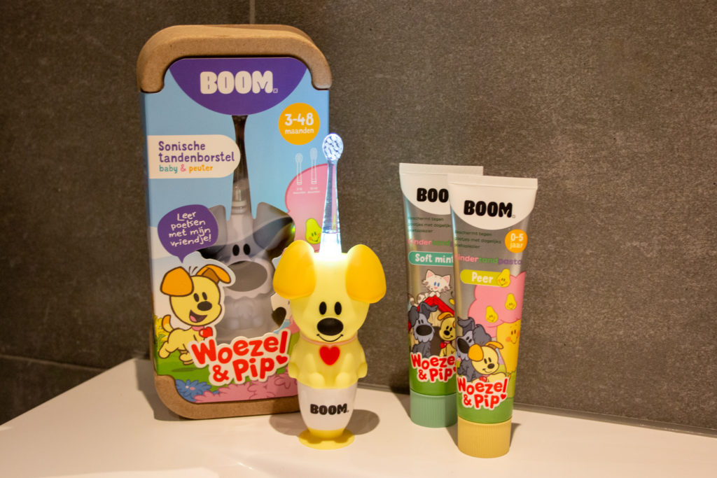 BOOM. Kindertandenbortstels met Woezel & Pip - Kidshoekje.nl
